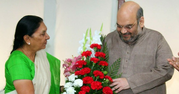 गुजरात निकाय चुनाव: आखिरकार, मुरझाया कमल गुजरात के शहरों में खिला, लेकिन गांवों में पंजा आगे